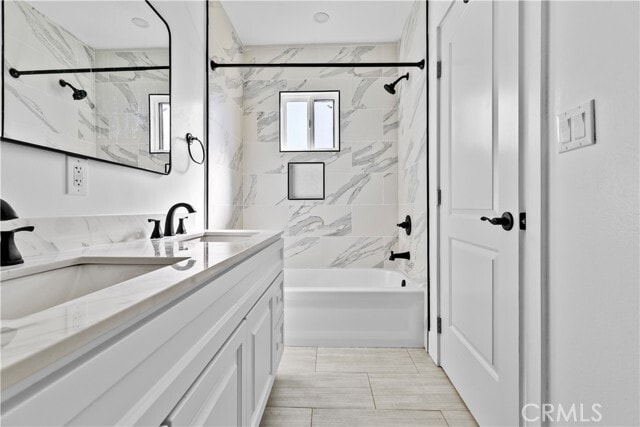 Building Photo - 14448 Pinney St