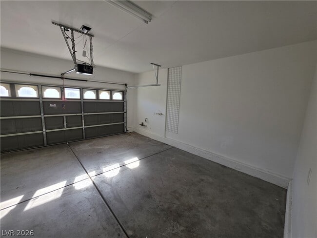 Building Photo - 2312 Scissortail Ct