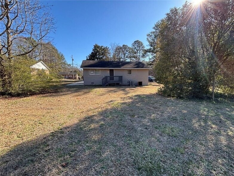 Building Photo - 8117 Attleboro Dr