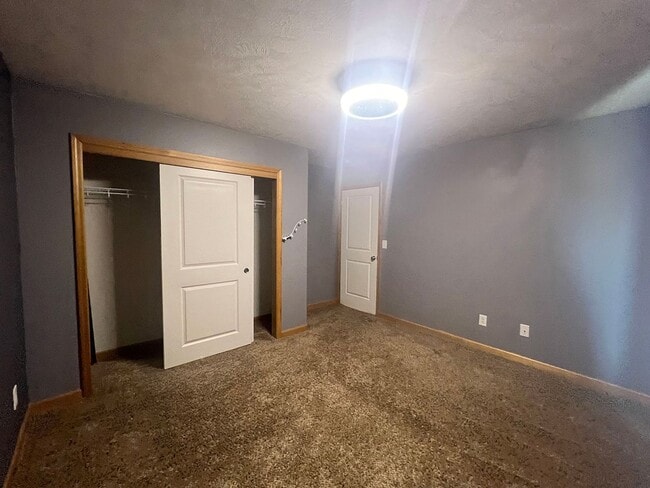 Building Photo - 1770 Pacific Ridge Ln