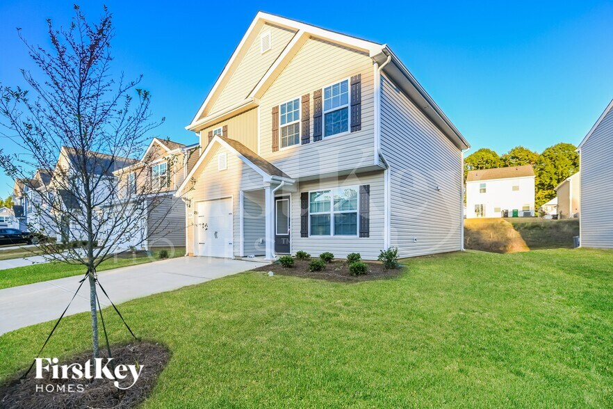 Building Photo - 5024 Wolfridge Ave