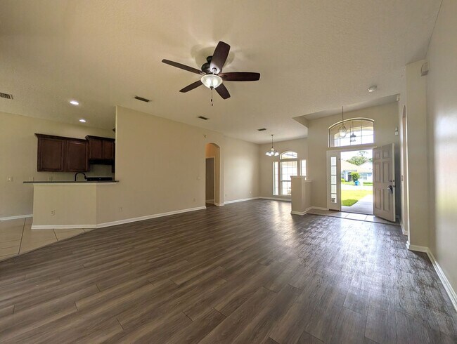 Building Photo - READY NOW!! Great 4 Bedroom, 2 Bath House with a HUGE yard - Near I-295 & Dunn with quick access ...