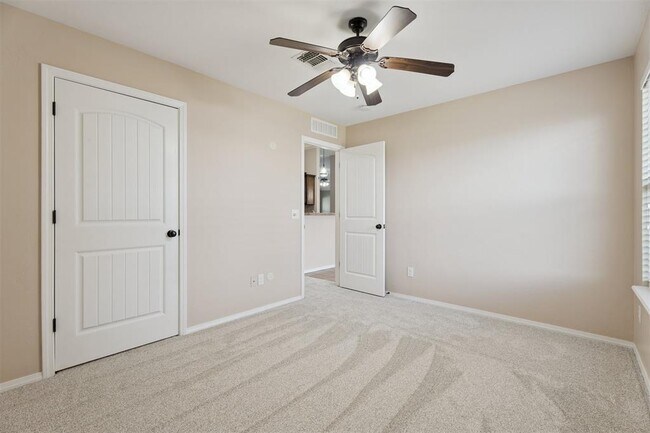 Building Photo - 2809 NW 186th Terrace