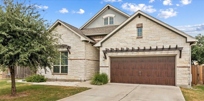 Primary Photo - 113 Quartz Dr