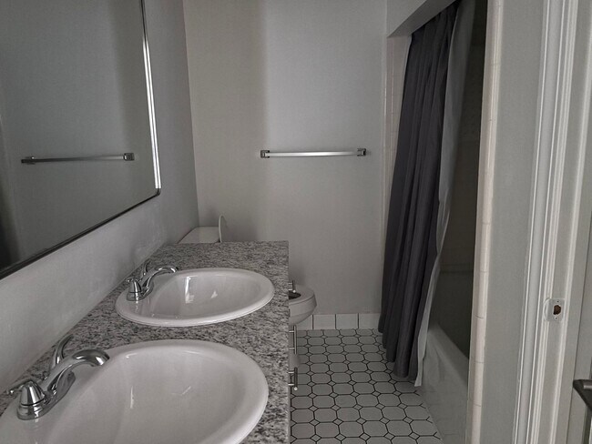 Building Photo - 3807 Radom Rd.