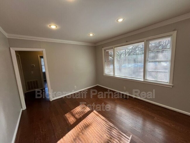 Building Photo - 2919 W Britt David Rd