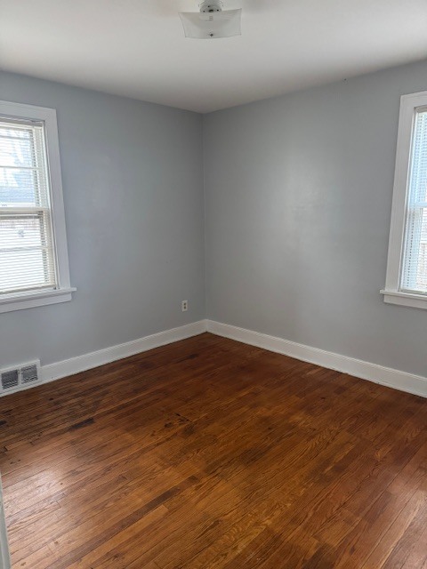 Building Photo - 7406 Wentworth Ave