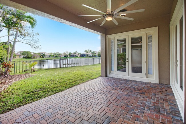 Building Photo - 12370 NW 78th Manor