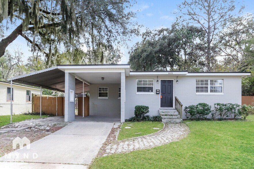 Building Photo - 6824 Gaillardia Rd S