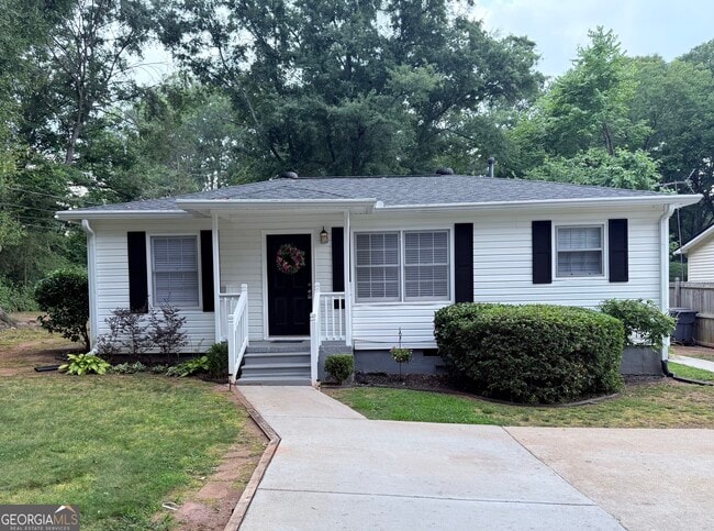 Primary Photo - 205 Harper St