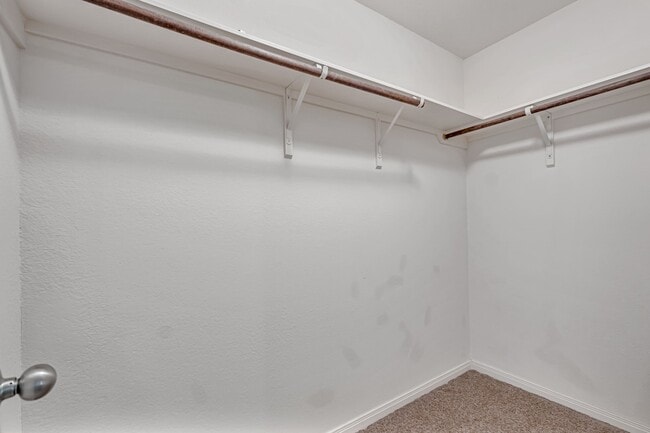 Building Photo - 184 Red Clover