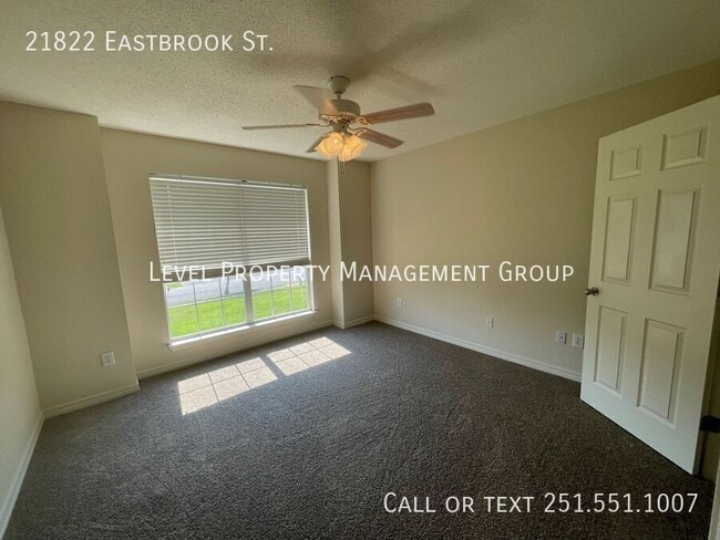 Building Photo - 21822 Eastbrook St