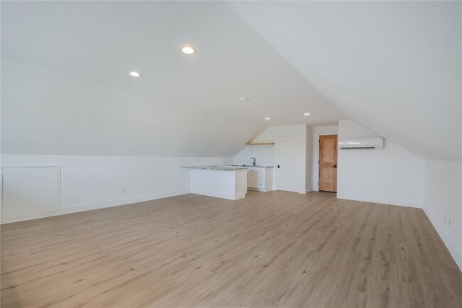 Building Photo - 15603 TX-29