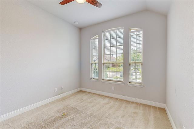 Building Photo - 1101 Putman Dr