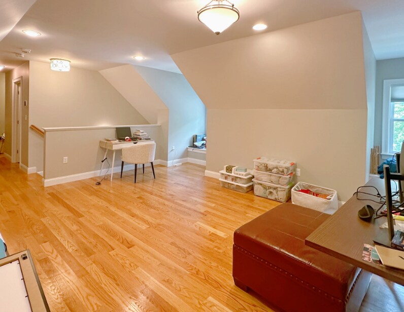Building Photo - 37 Rumford St