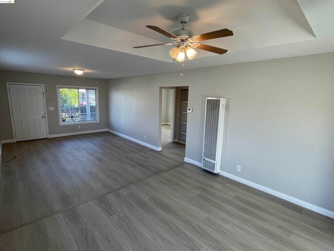 Building Photo - 32 O Neil Ct