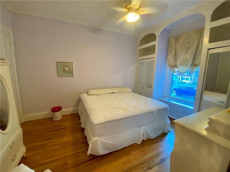 Building Photo - 96 Rhode Island Ave