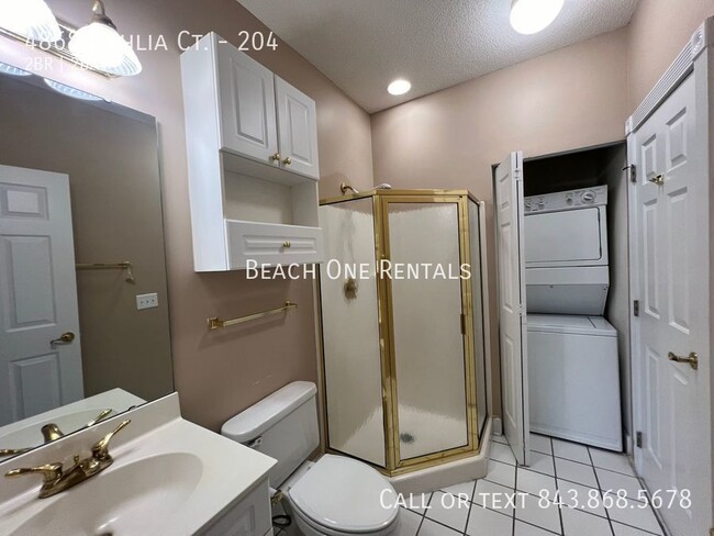 Building Photo - Myrtle Beach - 2 Bedroom / 2 Bath Condo