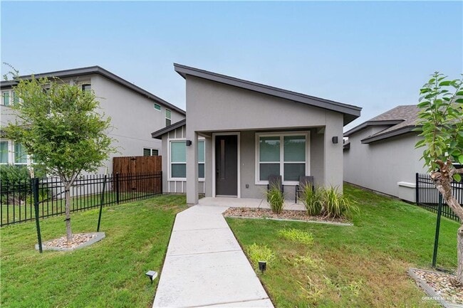 Primary Photo - 25 Xavier Ave