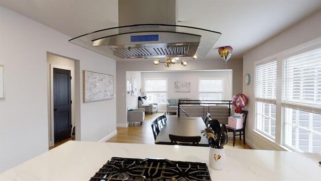 Building Photo - 2503 Hartford Rd