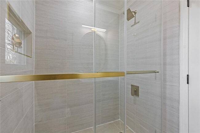 Building Photo - 2453 Paul Ave NW