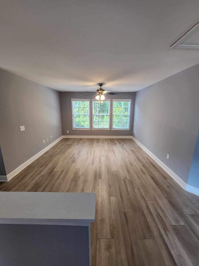 Building Photo - 3400 Picket Fence Ln