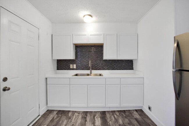 Building Photo - Affordable 2 bedroom in Jacksonville