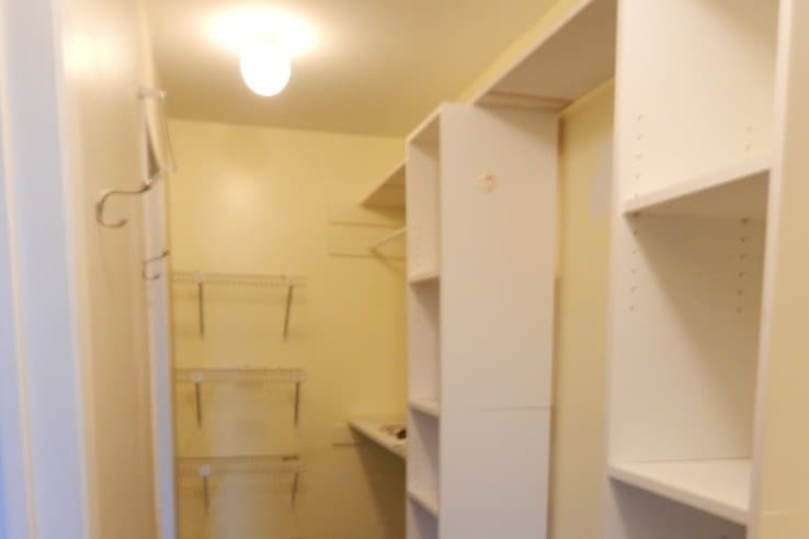 master closet - 1103 Normandy Ct