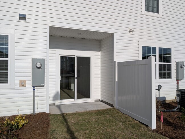 Building Photo - 1809 Pheasant Trce Cir