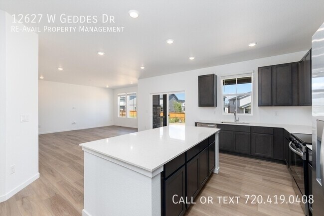 Building Photo - 12627 W Geddes Dr