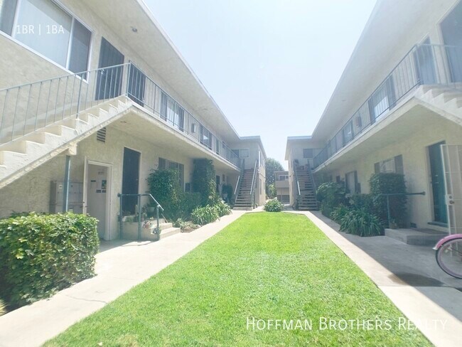 Building Photo - 12620 Caswell Ave