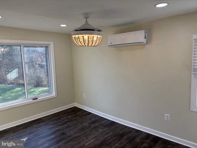 Building Photo - 1806 Johnson Rd