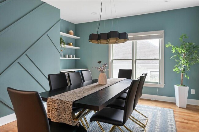 Building Photo - 1393 Glenwood Ave SE