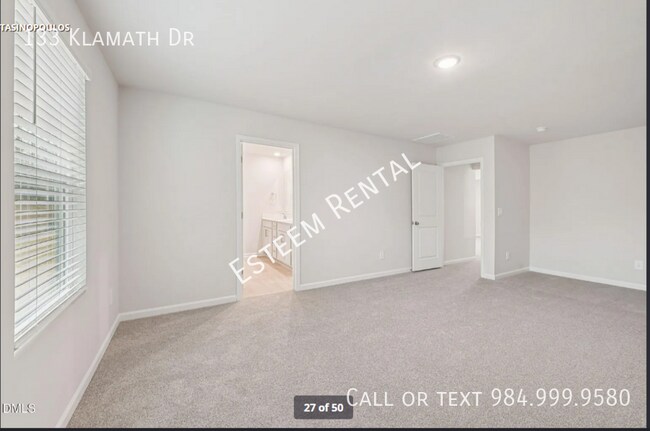 Building Photo - 133 Klamath Dr