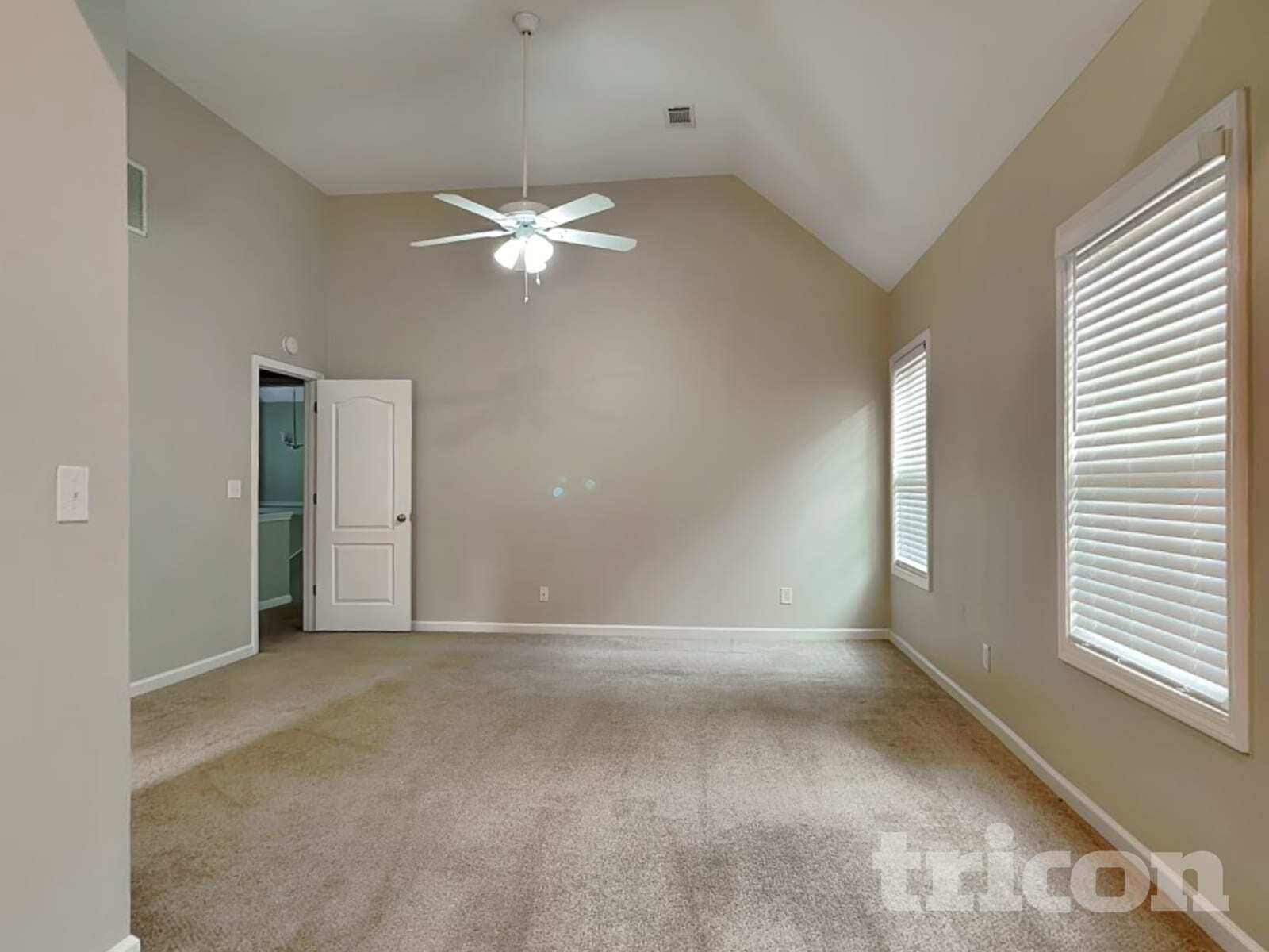 Building Photo - 2940 Emerald Springs Dr