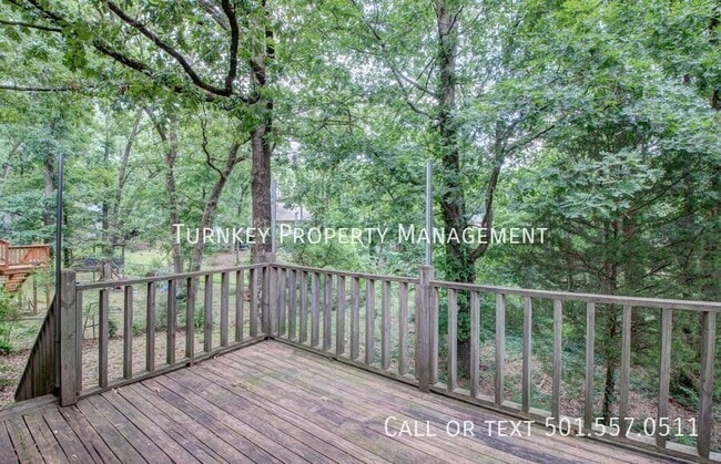 Building Photo - 811 Cedar Ridge Dr