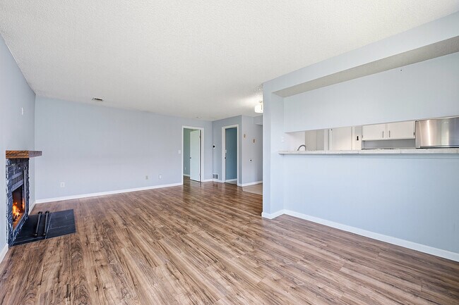 Building Photo - 3021 S Ursula Cir