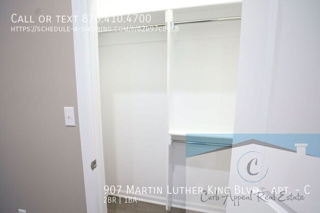 Building Photo - Move in special $800!! Luxury 2 bed 1 bath...