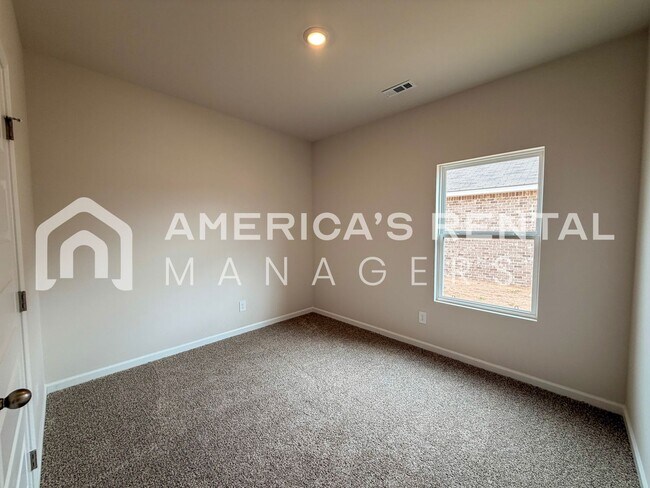 Building Photo - New Construction Home for Rent!