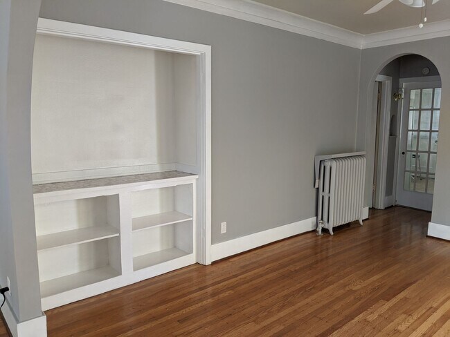 Building Photo - HALPC02