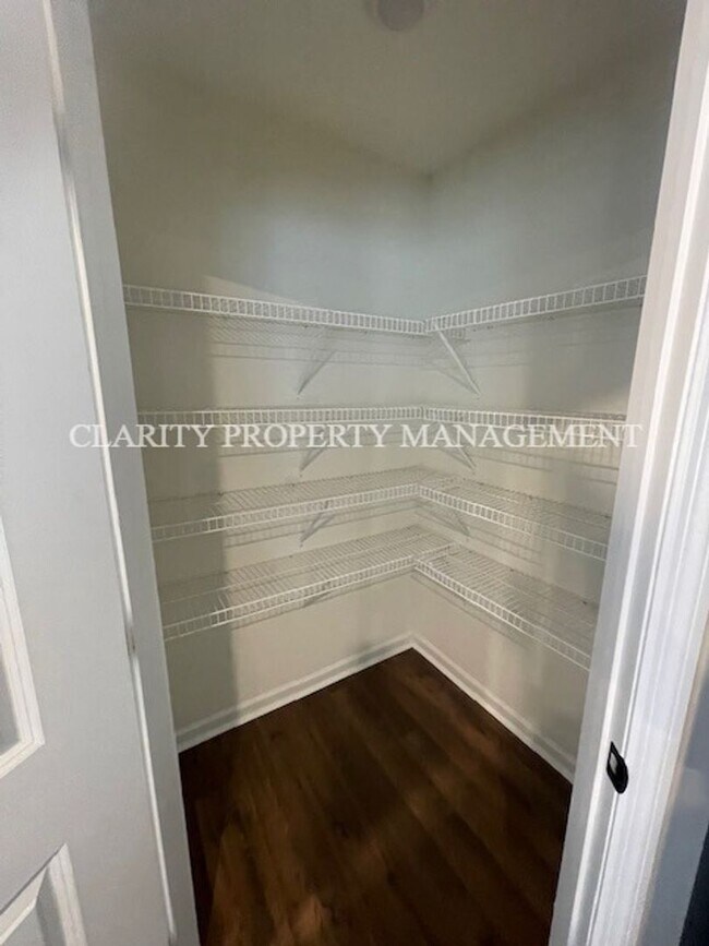 Building Photo - ***Coming soon!!***