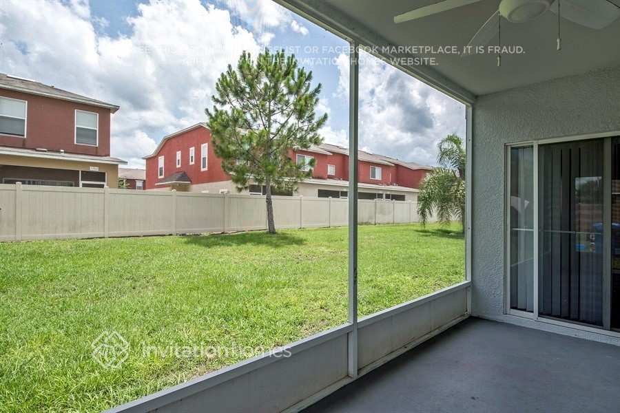 Building Photo - 13041 Bridleford Dr