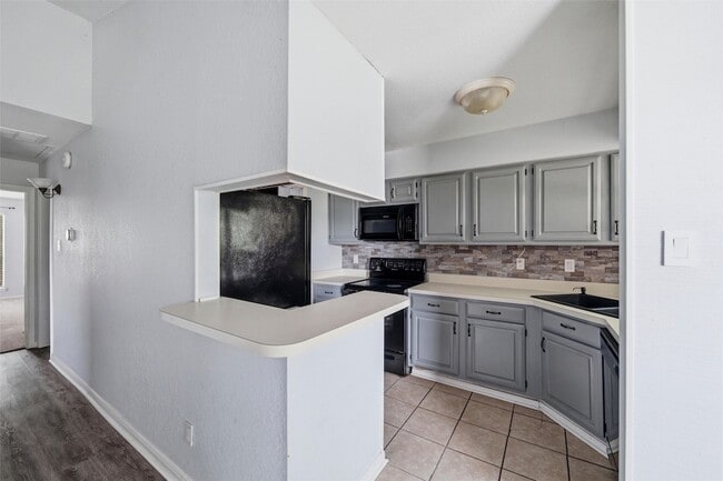 Building Photo - 1212 Horizon Trail