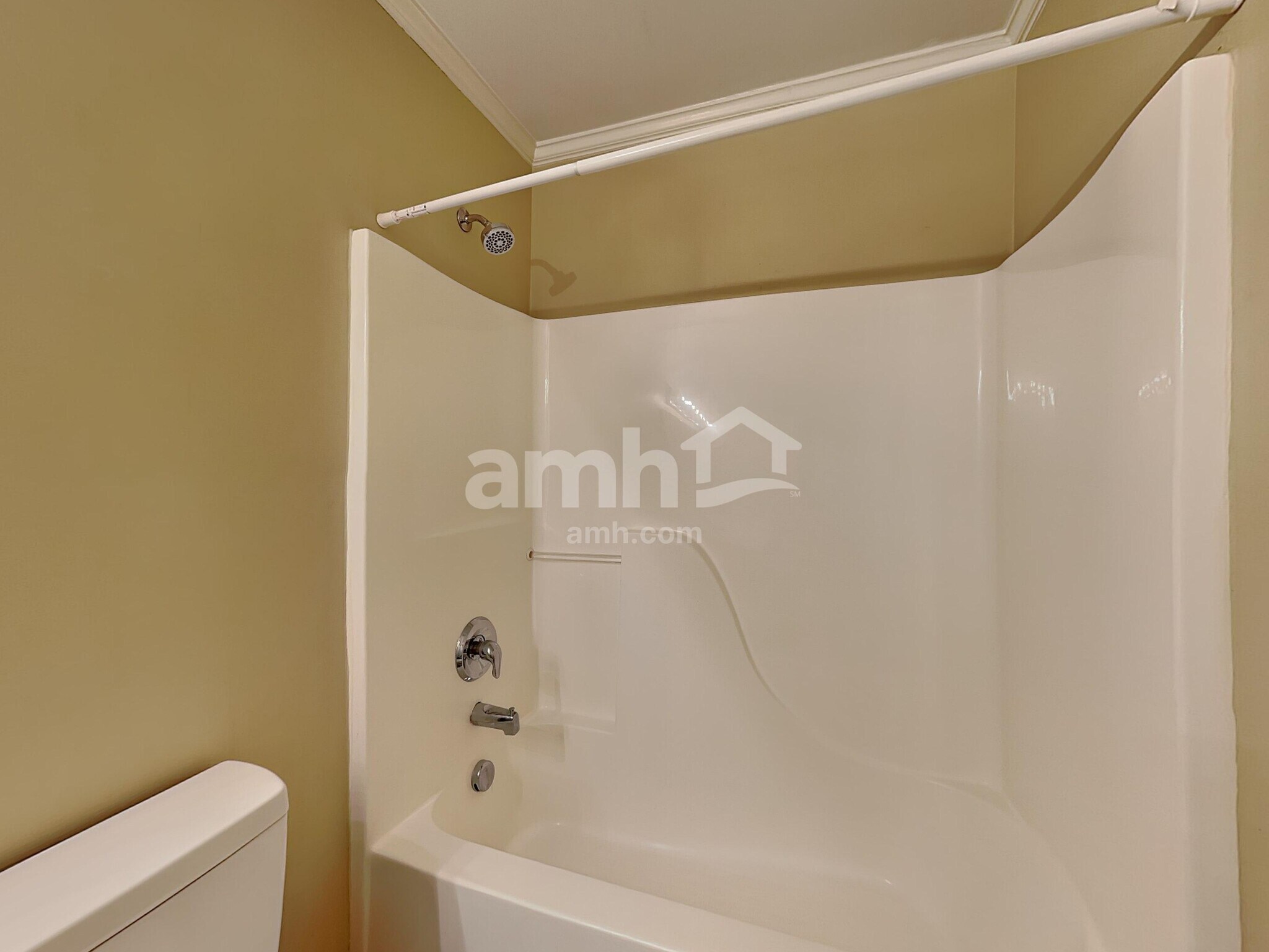 Building Photo - 3735 Village Springs Dr