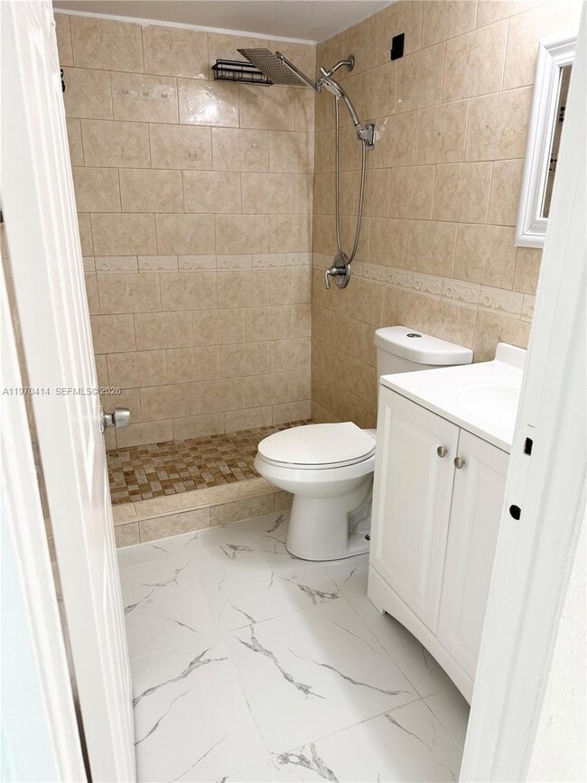 Building Photo - 7811 NW 66th Terrace