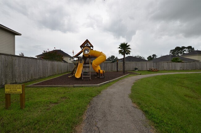 Building Photo - 15522 Forest Creek Farms Dr