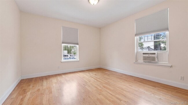 Building Photo - 35-02 Ditmars Blvd