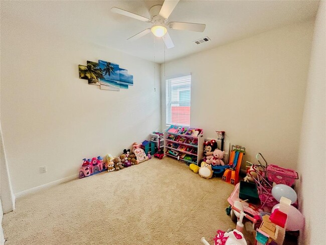 Building Photo - 428 Gaida Loop