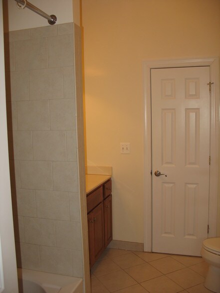 master bath - 2120 Mt Royal Terrace