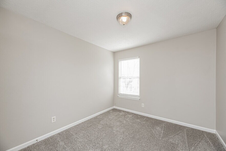 Building Photo - 602 Nixon Way